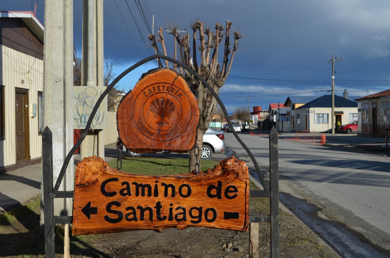 פורטו נטאלס Hostal Camino De Santiago מראה חיצוני תמונה
