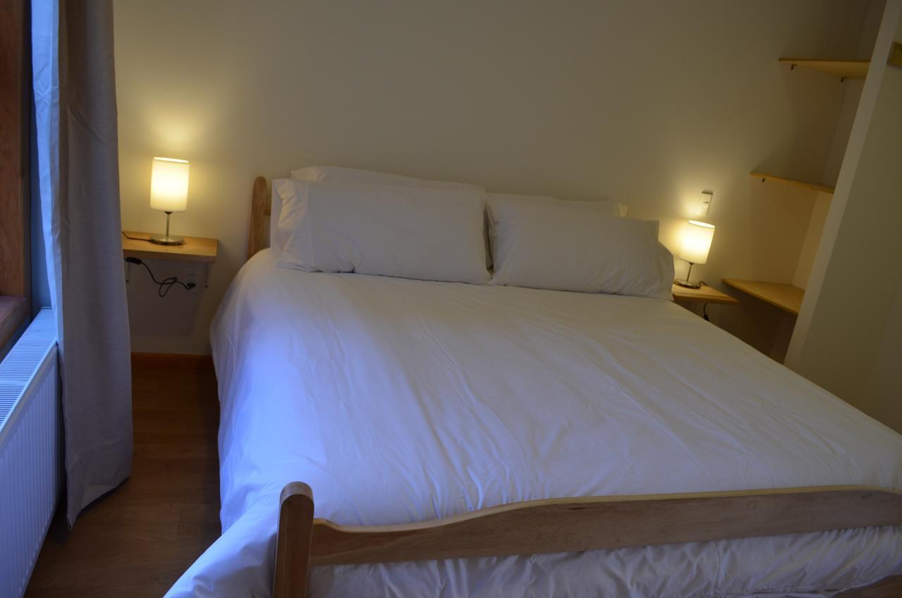 פורטו נטאלס Hostal Camino De Santiago מראה חיצוני תמונה
